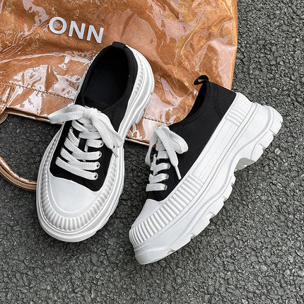 Mesh Mcqueen Sneakers 2025 New Summer Thick-Soled Height-Increasing Korean Versatile Canvas White Sneakers for Small People