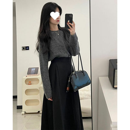 Deep winter wear with a set of salt light ripe gray sweater suit lazy style half-length skirt two-piece set