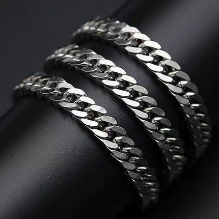 European and American Encrypted Titanium Steel Necklace Men's Fashion Non-Fading Domineering Fashion Manufacturer Wholesale Stainless Steel Hip-Hop Jewelry