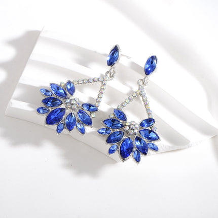 Cross-border European and American fashion earrings exaggerated net red alloy diamond flower earrings girls simple super fairy earrings wholesale