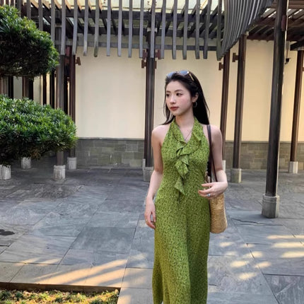 Green French V-Neck Sleeveless Halterneck Floral Dress Women's Summer 2025 New Seaside Vacation Long Dress