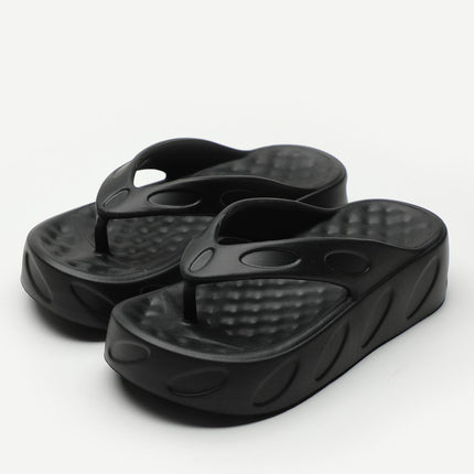 New Style Thick-Soled Flip-Flops for Women's Summer Outer Wear Rivets Fashion Internet Celebrity Five-Pointed Star Beach Sandals Non-Slip Slippers