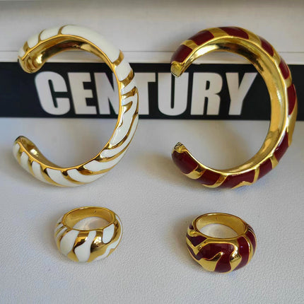 Pattern Contrasting Enamel Bracelet Niche Splicing Wide Version Asymmetrical Ring Retro European and American Fashion High-End Hand Jewelry