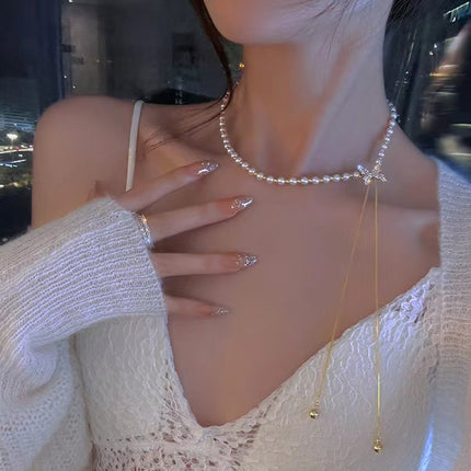 New Style Light Luxury Bow Pearl Necklace High-end Niche Design Collarbone Chain Simple All-match Alloy Necklace