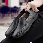 8008 black / 37
