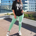 Black clothes and light green pants / XS