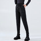 Black / M