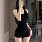 Black skirt/backless diamond chain/brings own bra pad / S