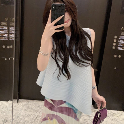 Miyake's Irregular Sleeveless Top Two-Piece Set with Pleated Print, Stylish and Fashionable Suit for Women, Holiday Style Two-Piece Set