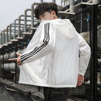 White / M