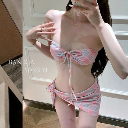Source Manufacturer Sweet Girl Retro Plaid Sexy Small Breast Halter Simple Tube Top Bikini Split Swimsuit