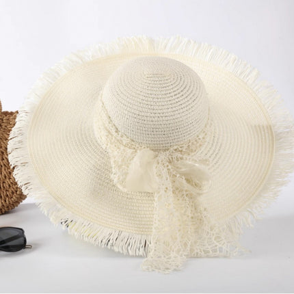 [Great Value] French Style Socialite Flat Top Hat 2025 New Summer Elegant Pearl String Sunshade Woven Straw Hat
