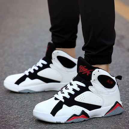 Autumn New Sports Shoes for Men, Height-Increasing Sneakers, British Style Couple Basketball Shoes, Korean Fashion Running Shoes for Men