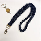 Black easy-pull buckle