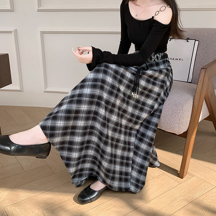 Retro Asymmetrical Plaid Brushed Skirt for Women Autumn and Winter 2025 New Design High-Waisted A-Line Long Skirt