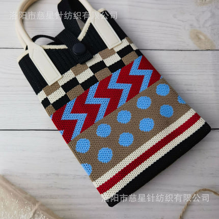 Girl's Heart-Shaped Knitted Crossbody Bag