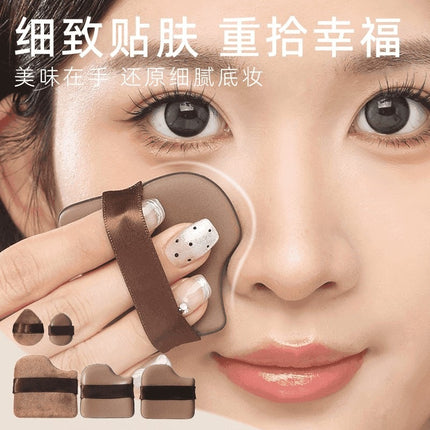 Chocolate Biscuit Powder Puff Cushion Flocking Mini Thumb Concealer for Sunburn, Dual-Use for Dry and Wet, Non-Absorbent Loose Powder