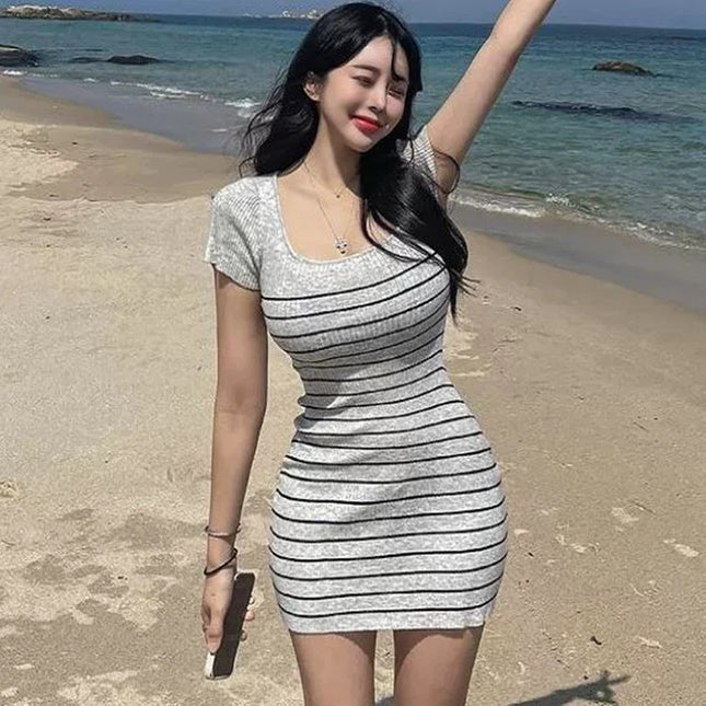South Korea's Dongdaemun New Style Slim-Fitting U-Neck Figure-Flattering Stripesd Short-Sleeved Hip-Covering Bottoming Knitted Dress