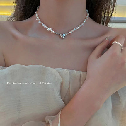 New Style Light Luxury Bow Pearl Necklace High-end Niche Design Collarbone Chain Simple All-match Alloy Necklace