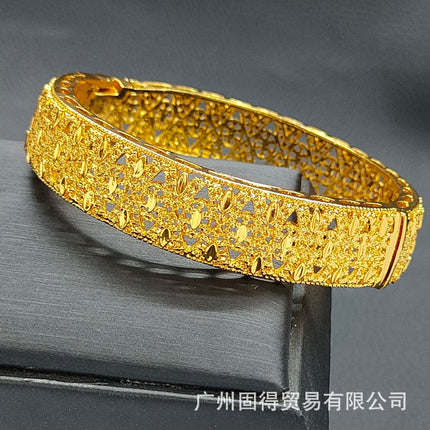 24K Gold Dubai Stereo Carved Buckle Bracelet Non-Fading Women's Middle East Dubai Jewelry Vietnamese Sand Gold Bracelet
