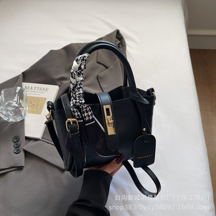 Trendy Cross-Border Foreign Trade Bags 2025 New Fashion Crossbody Versatile Women's Textured Handbag Bucket Bag