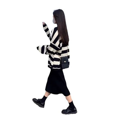 Spring and Autumn Women's Hong Kong-style Slimming Loose Striped Sweat Half-length Skirt Wear a Complete Set of Korean-style Two-piece Suit