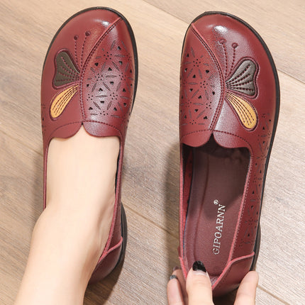Mom's Shoes for Women, Comfortable, Breathable, Non-Slip, Hollow-Out Shoes for Middle-Aged and Elderly Women, Summer Sandals, Soft-Soled Leather Shoes