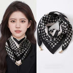 Black and white houndstooth