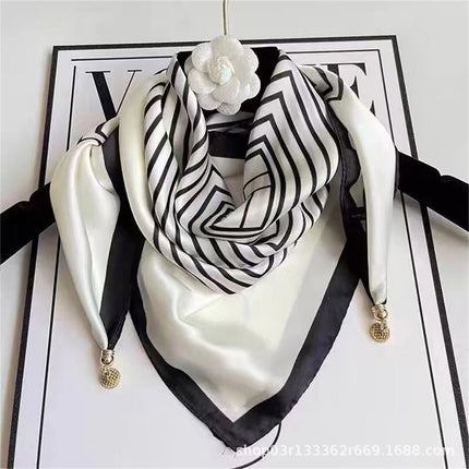 2024 New Magnetic Buckle Silks and Satins Square Scarf Women's Spring and Autum Scarf High-end Decorative Triangle Scarf Neck Protector