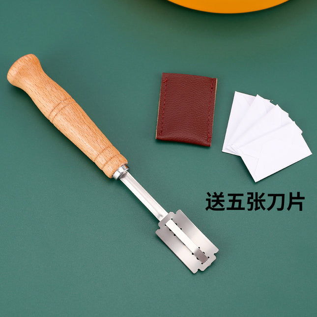 Wooden Handle Curved Bread Cutter Creative Stainless Steel Bread Trimming Knife Dough Dividing Knife European Style Baguette Cutting Pattern