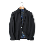 Black / M