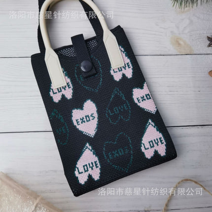 Girl's Heart-Shaped Knitted Crossbody Bag