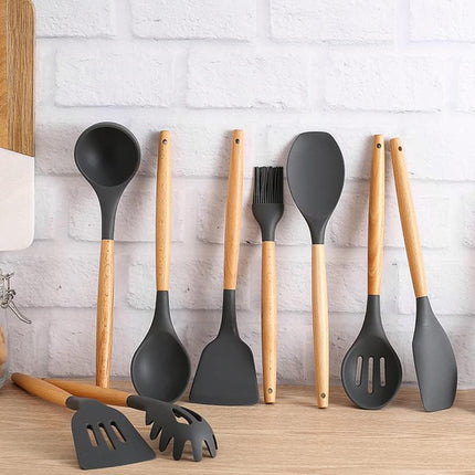 Wholesale Wooden Handle Silicone Kitchenware 12 Pieces suit Household Non-Stick Cooking High Temperature Resistant Cooking Silicone Spoon suit