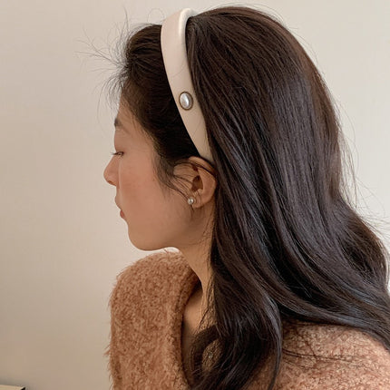French Elegant Pearl Satin Hair Band Retro New Refined High-end Hepburn Style Elegant Simple Hair Stamp Hair Accessories