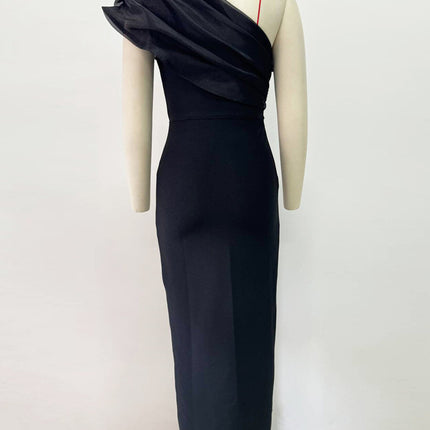 Spring 2025 New Bandage dress Elegant Elegant Fashion Design Oblique Shoulder with Diamond Hip Dress