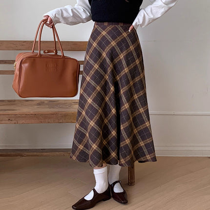 Trendy Youthful Coffee-Colored Plaid High-Waisted Slimming A-Line Midi Skirt for Spring