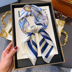A0225 retro wheel plate blue and white / 70*70