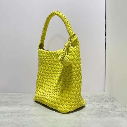 Hand-woven bag double-ball portable bucket bag 2025 new fashion basket bag shoulder underarm bag tote bag