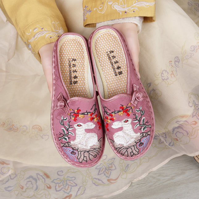 Women's Fashionable Half-Mop Shoes Spring and Summer Flats Round Toe Shallow Mouth Flats Bottom Ethnic Style Embroidered Shoes Middle-Aged Mother's Shoes