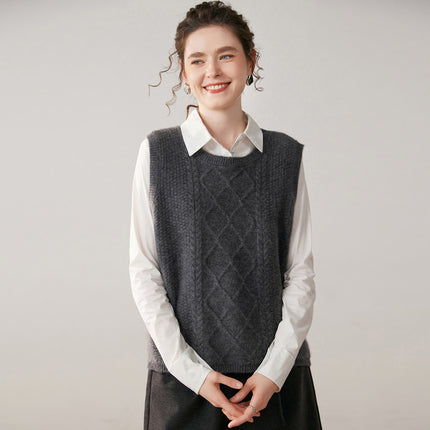 Autumn and Winter Cashmere Vest for Women, Round Neck, Thickened, Short Front and Long Back, Loose Fit, Sleeveless, Back Slit, Knitted Sweater