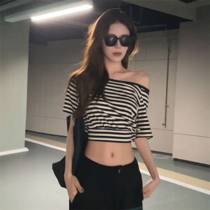 American Retro Style Asymmetrical Striped Short-Sleeve T-Shirt for Women, Summer 2025 New Korean Version, Casual Versatile Stylish Crop Top