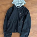 Black [hat not removable] / M