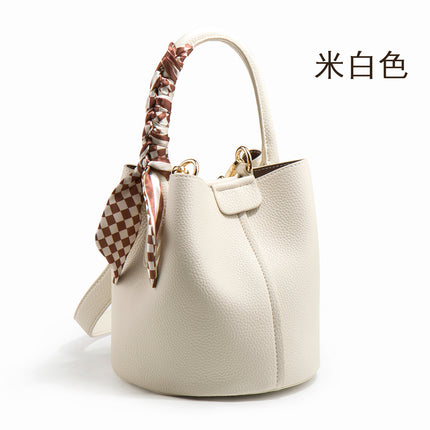 Small Bucket Bag Women's High-End Bag 2024 New Niche Vegetable Basket Women's Bag Super Hot Satchel Crossbody Bag Summer