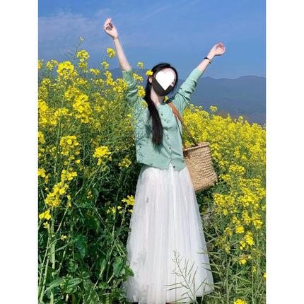 2025 new super hot spring dress with a set of ootd wear green sweater two-piece dress for women