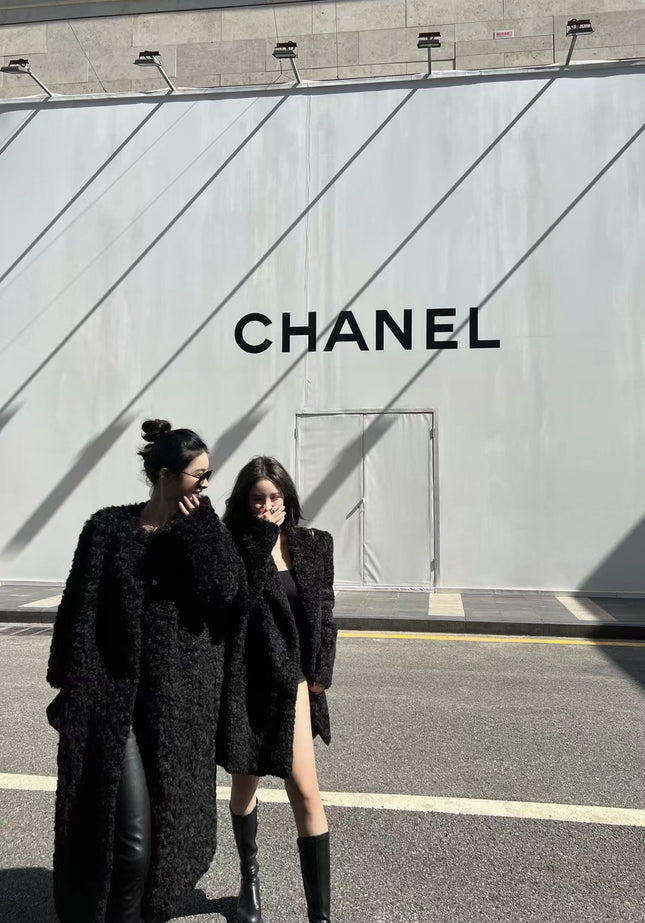Imitation Sheep Curly Fur Coat Women's Long Black Curly Warm Coat with Collar