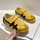 Yellow shoes / 15cm inside size 23
