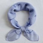 Sketch bow purple blue / 58x58cm