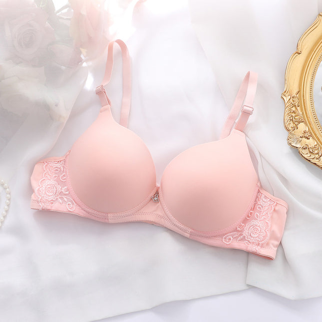 Shantou underwear factory spot adjustable smooth seamless bra women's small chest upper support gathered Japanese girl bra