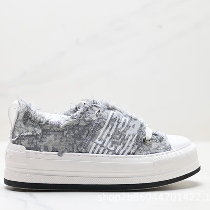 D's Walk'N‘D Embroidered Flats Canvas Shoes Lace-Up Versatile Fashion Sports Women's Sneakers Thick-Soled Shoes