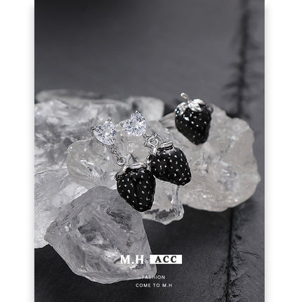 Korean black drip strawberry earrings s925 silver pin high-grade earrings hip-hop exquisite fashion wholesale earrings for women